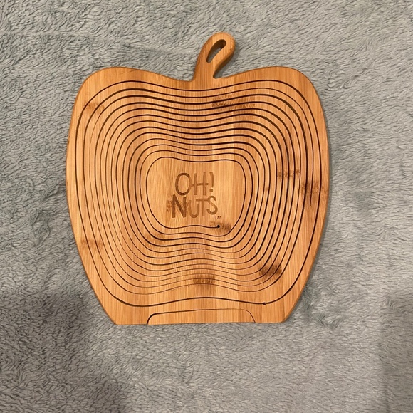 Oh! Nuts Apple-Shaped Collapsible Wooden Fruit Basket – Decorative & Functional - Picture 2 of 9